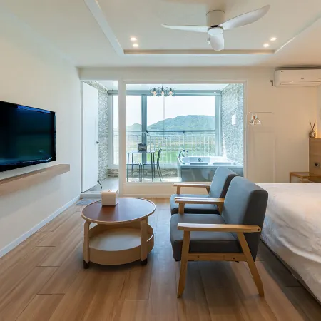 Ganghwa Ecopension&Glamping