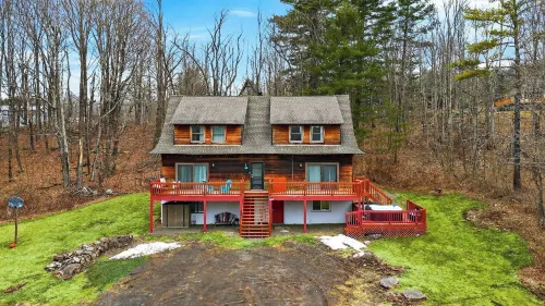 Catskill Chalet by Avantstay Sleeps 18 Hot Tub + Firepit + Media Room Mins to Hunter Mtn