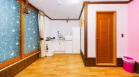 Daecheon Jeulgeoun Pension - Pensions
