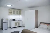 Muangthong Inn at Popupar Condo - キッチン