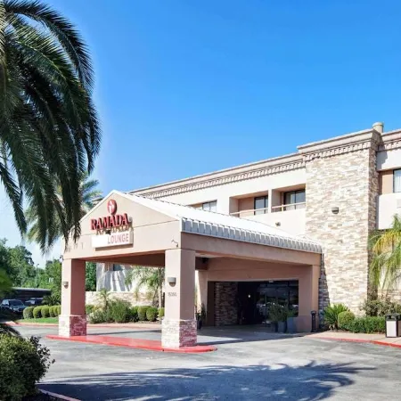 Red Lion Inn & Suites Houston IAH Airport