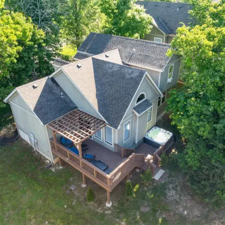Hickory Hideaway - Communal Pool Access