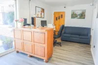 The Lancaster Motel by OYO Ronks Near Paradise - 2-Sterne
