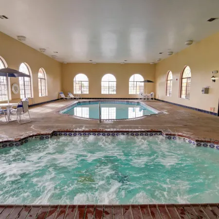 Comfort Inn & Suites