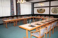 Trip Inn Hotel Zum Riesen Hanau - Parkering