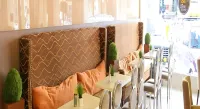 Royal Garden Hotel - Завтрак