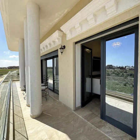 Lovely 3 Bedrooms Fully Equipped with Central AC