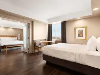 جراند هوتل آند كونفرانس سنتر كالجاري أيربورت ، آن أسيند كوليكشن هوتل Hotels near ماكس بيل سنتر