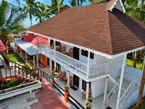 Black Beach Resort - Airport Shuttle