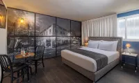 Dizengoff Avenue Boutique Hotel - breakfast