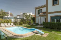 LA1 in Sesimbra With 5 Bedrooms and 4 Bathrooms - piscina