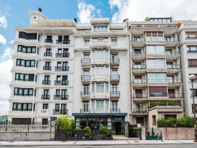 Hotel Niza