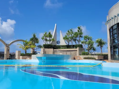 Loisir Spa Tower Naha - salle de sport
