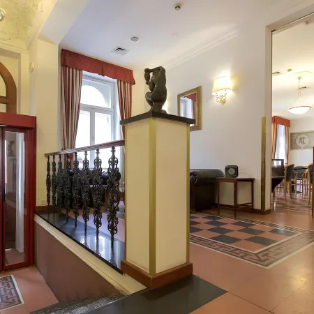 Hotel Tivoli Prague Отели рядом с достопримечательностью «Крепость Вышеград»