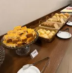 蘿莎飯店 - 早餐