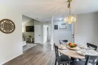 Great for Families! Schertz Getaway 6 Mi to Zoo - Wifi