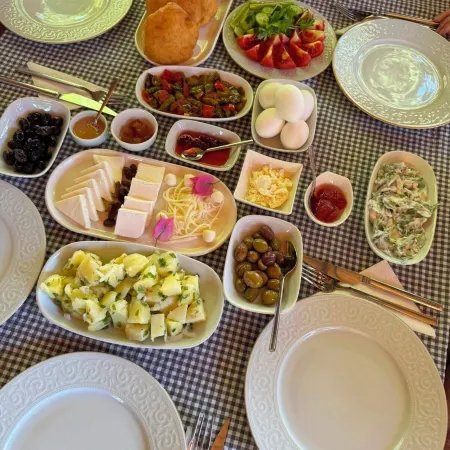 EM-BA Butik Bungalov
