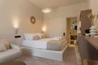 Ichos Boutique Apartments - 2-Star