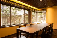 Sento Ryokan - Mountain view
