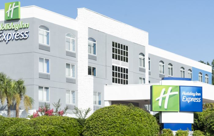 Holiday Inn Express COLUMBIA NE - FORT JACKSON by IHG