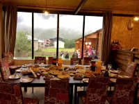 Kazbegi Cottages - Desayuno