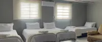Heavenly Treats 111 self catering apartment - مطابخ