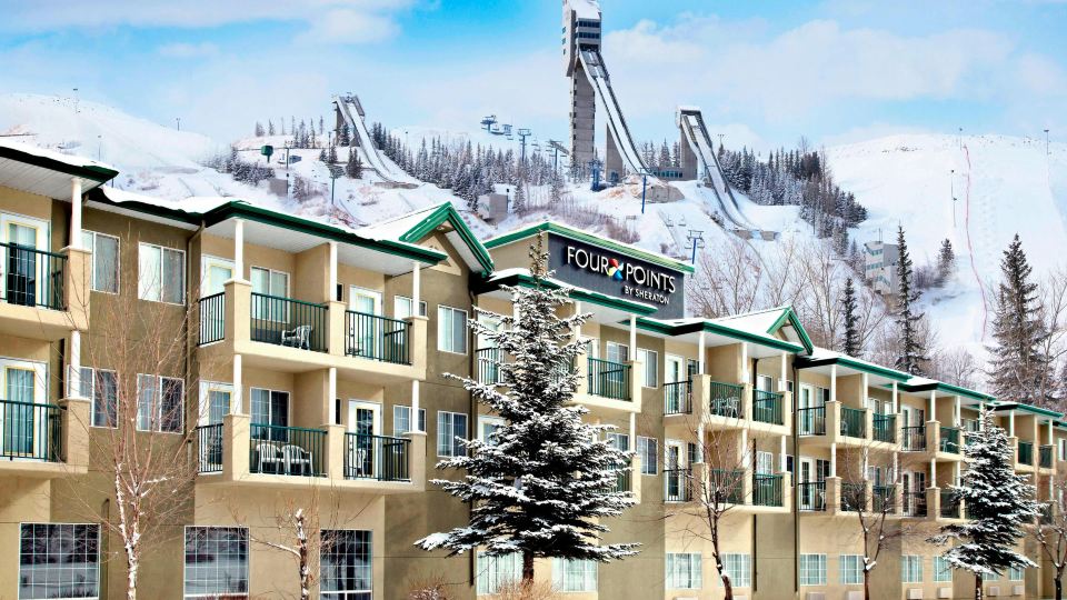 Four Points by Sheraton Hotel & Suites Calgary West