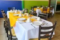 Puebla Inn Express - Bữa sáng