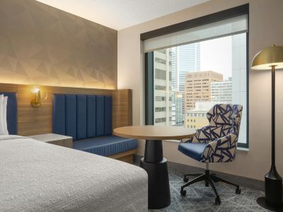 Hampton Inn By Hilton Calgary Downtown