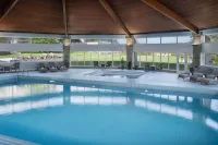 Delta Hotels St. Pierre Country Club - Pools