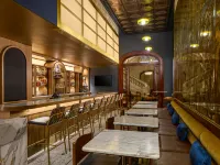 The Atterbury Hotel, Autograph Collection Hotel dekat Teater O'Reilly