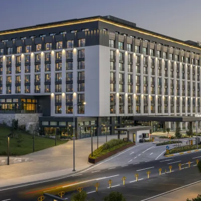 Hilton Istanbul Airport Ξενοδοχεία κοντά στο αεροδρόμιο Αεροδρόμιο Κωνσταντινούπολης