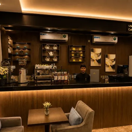 Aman Hotel Almhalh