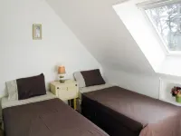 Les Courlis Hotels in 