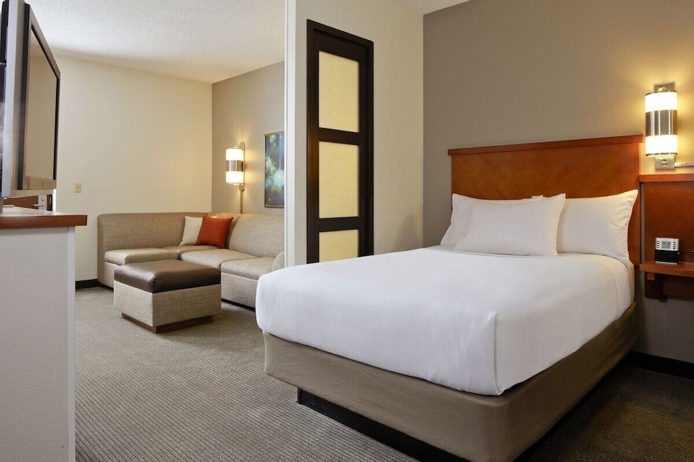 Hyatt Place Tulsa/South-Medical District