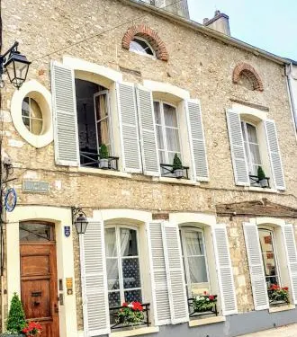 皇家休伯特公寓