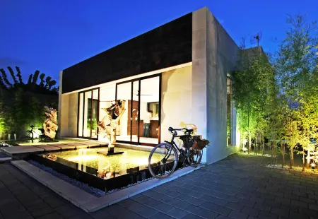 eqUILIBRIA Seminyak