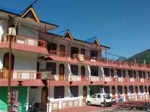 Hotel Ganga Putra
