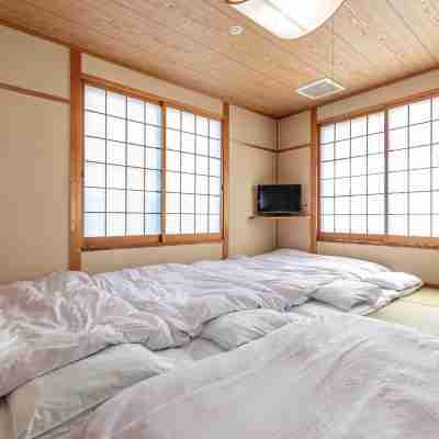 OYO 44795 Ryokan Tsurikou Rooms