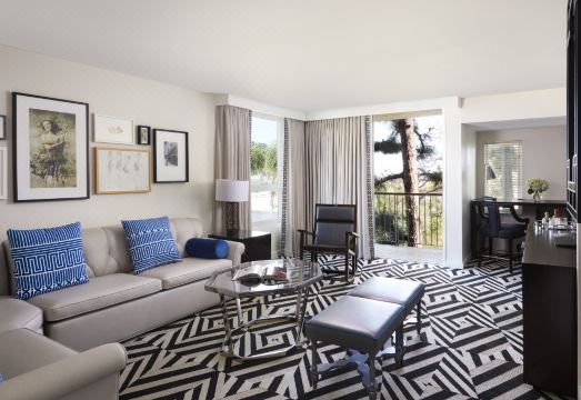 체임벌린 웨스트 할리우드 외관