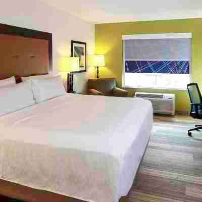Holiday Inn Express & Suites Ironton Rooms