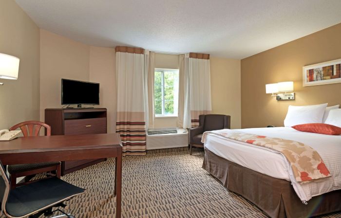 MainStay Suites Chicago Hoffman Estates