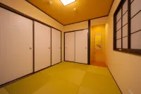 Maple House Hotels in Dazaifu