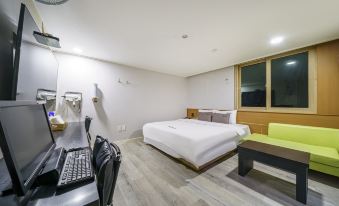 Busan Eomgung Sum
