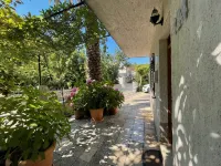 S3 - Double Room with Private Bathroom Next Door in Jelsa on Hvar