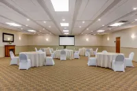 컴포트 인 & 스위트 사우전드 아일랜즈 하버 디스트릭트