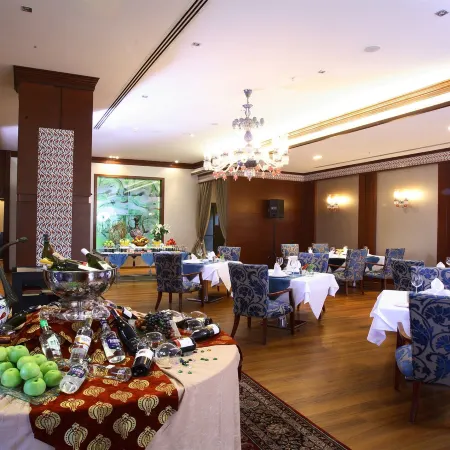 ADM Grand Hotel Отели рядом с достопримечательностью «Багджылар»