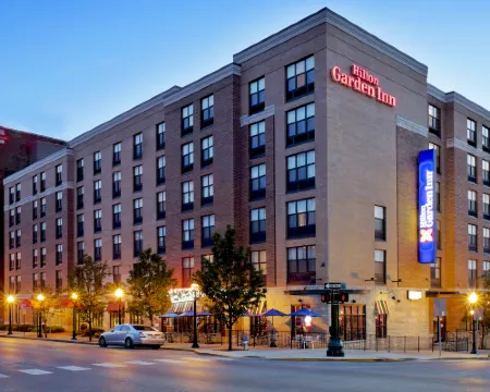 Hilton Garden Inn Bloomington Hotels in Bloomington