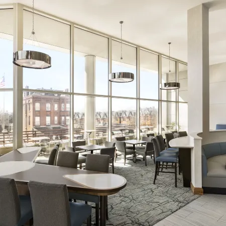 Homewood Suites by Hilton University City Philadelphia Отели рядом с достопримечательностью «Музей Университета Археологии и Антропологии»