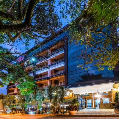 Hotel du Parc Hotels near Parroquia de San Jose de El Poblado